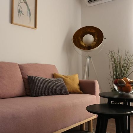 Luca, Digital Nomad Getaway Studio Apartment Zagreb Eksteriør bilde